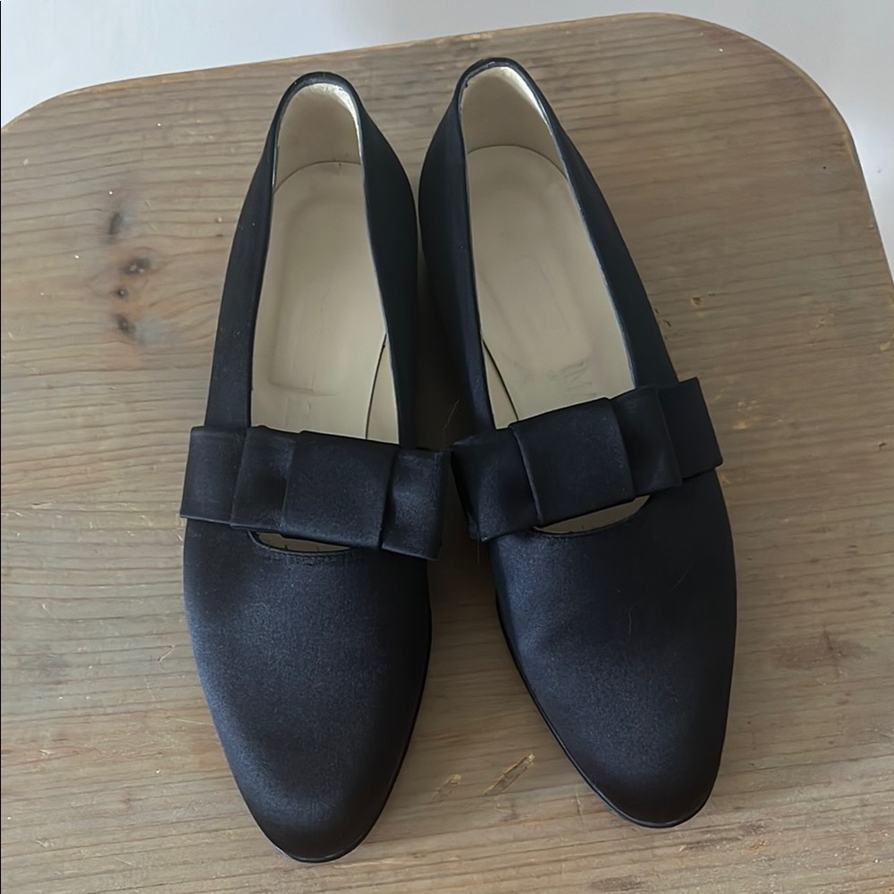 Giorgio Armani Black Women's Flats with Bow